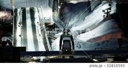 スキージャンプ　スタート 32810593