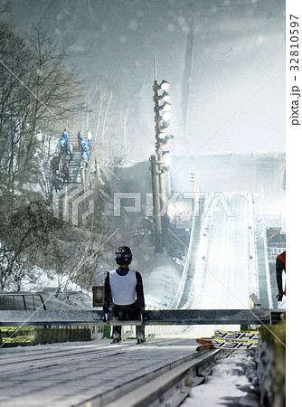 スキージャンプ　スタート 32810597