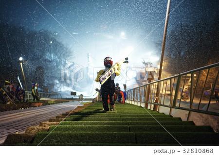 スキージャンパー　準備 32810868