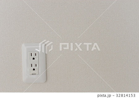 新築の三相コンセント 32814153