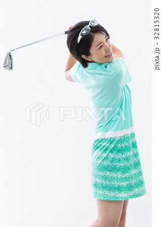 ミドル ゴルファー 女性 ミドル ゴルファー 女性 32815320