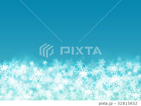 濃い青色雪グラデーション下 32815632