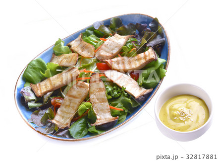 Grilled mushroom salad on white background Grilled mushroom salad on white background 32817881