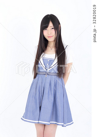 若い女性 ファッション ポートレート 若い女性 ファッション ポートレート 32820019