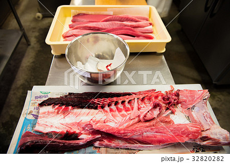 マグロ解体 マグロ解体 32820282