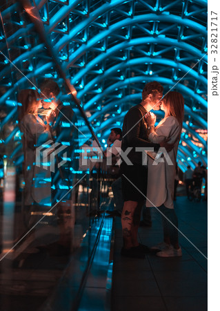 Loving couple on the bridge of Peace Loving couple on the bridge of Peace 32821717