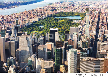 Aerial view of Manhattan, NY and Central Park Aerial view of Manhattan, NY and Central Park 32823119