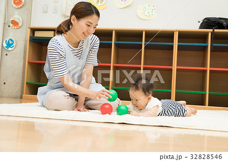 保育園　保育所　託児所 32828546