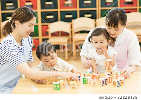 保育園　保育所　託児所 32829138