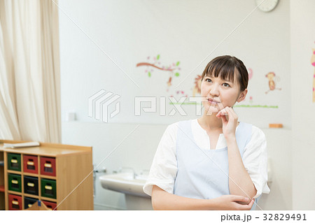 保育園　保育所　託児所 32829491