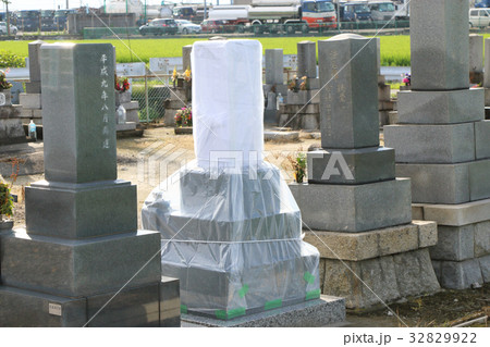 墓の建て替え 32829922