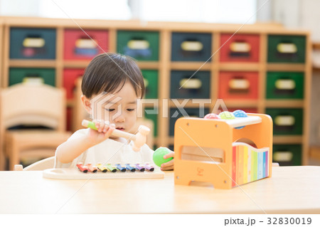 保育園　保育所　託児所 32830019