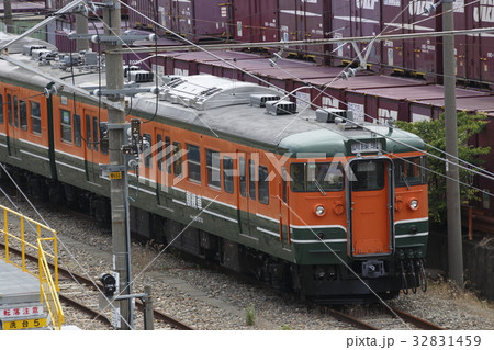 115系訓練車(長野車) 115系訓練車(長野車) 32831459