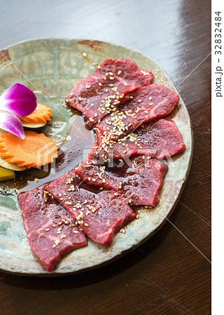 Premium japanese Rosu beef sliced Premium japanese Rosu beef sliced 32832484