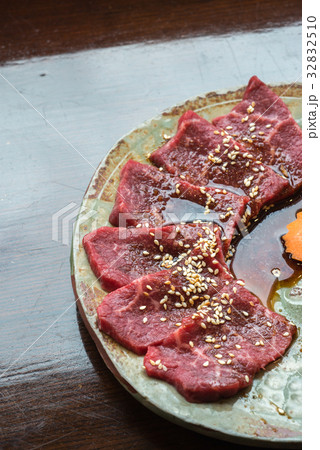 Premium japanese Rosu beef sliced Premium japanese Rosu beef sliced 32832510