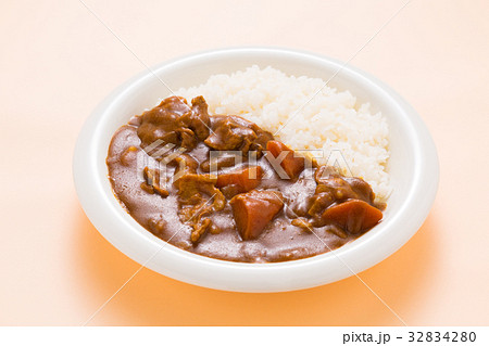 カレーライス 32834280