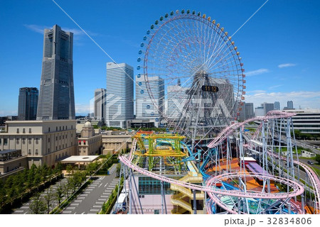 ハイアングルから眺める快晴のみなとみらいの街 ハイアングルから眺める快晴のみなとみらいの街 32834806