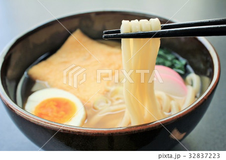 きつねうどん 32837223