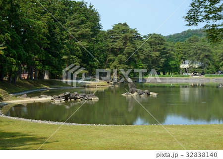 毛越寺　庭園 32838140