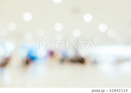 Abstract blur and defocused of derpartment store Abstract blur and defocused of derpartment store 32842114