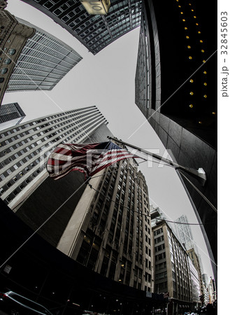 ウォール街と星条旗2 ウォール街と星条旗2 32845603