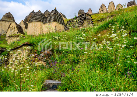 Ancient Alanian necropolis in North Ossetia 32847374