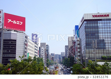 東京駅八重洲口その１ 32852276