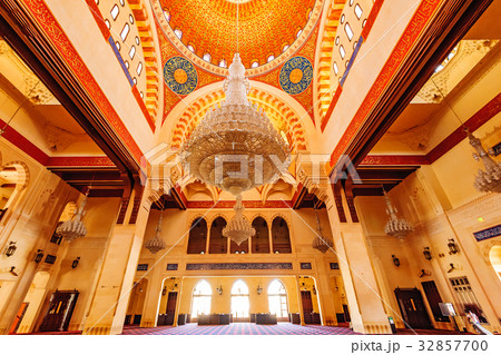 モハンマド・アル・アミン・モスク(レバノン、ベイルート) 32857700