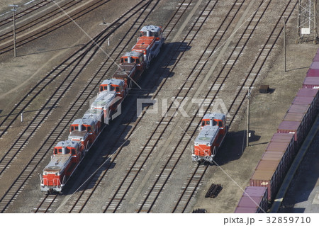 秋田港のDE10 秋田港のDE10 32859710