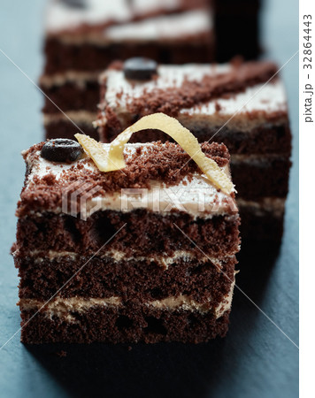 Homemade Christmas lemon cake on a dark stone 32864443