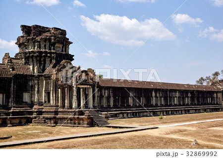 アンコールワット カンボジア シェムリアップ 32869992