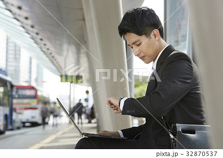 都市 都会 ビジネス 32870537