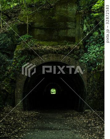 武田尾の廃線跡 32872583