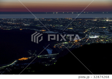 手取川扇状地の夜景 32874268