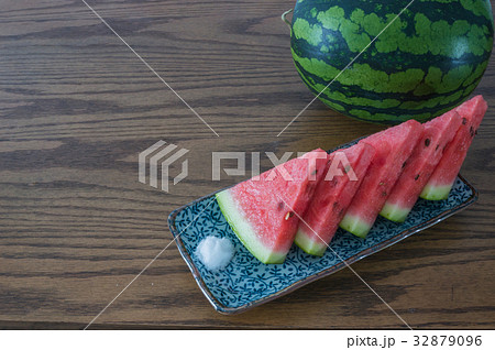スイカ すいか 西瓜 32879096