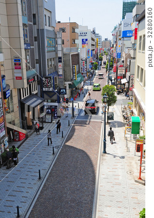 茅ヶ崎駅前 エメロード商店街 茅ヶ崎駅前 エメロード商店街 32880160