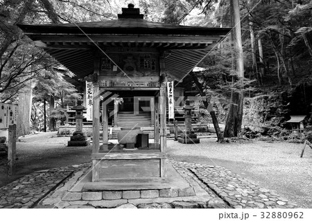 美濃の正倉院(両界山横蔵寺)・11(岐阜県揖斐郡揖斐川町横蔵) 美濃の正倉院(両界山横蔵寺)・11(岐阜県揖斐郡揖斐川町横蔵) 32880962