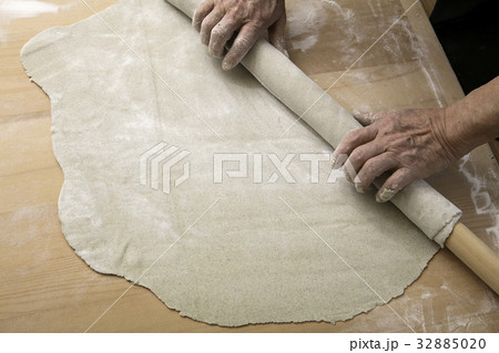 そば打ち そば打ち 32885020