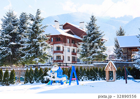 Houses and snow mountains panorama in bulgarian 32890556