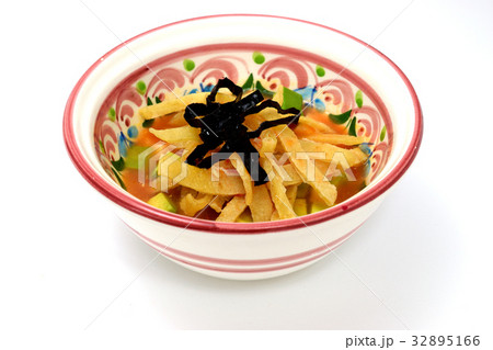 ソパ・デ・アステカ（メキシコ料理） 32895166