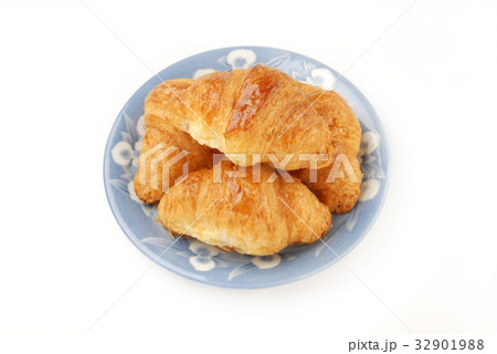 Croissants 32901988