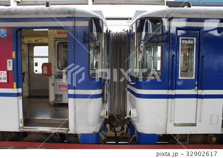 智頭急行　HOT3000系（併結） 32902617