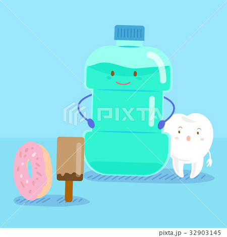 tooth with mouthwash 32903145