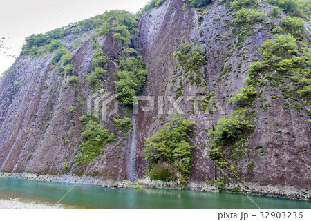 古座川の一枚岩3 古座川の一枚岩3 32903236