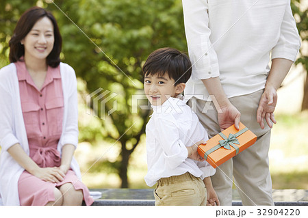 生活 隠し お父さん 32904220