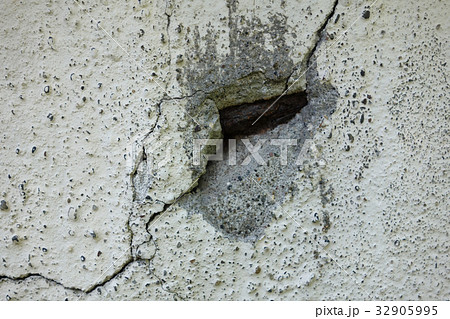 劣化した外壁 32905995
