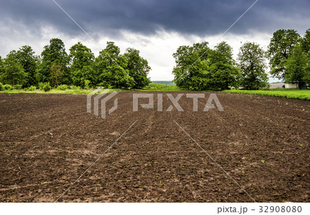 arable field farm arable field farm 32908080