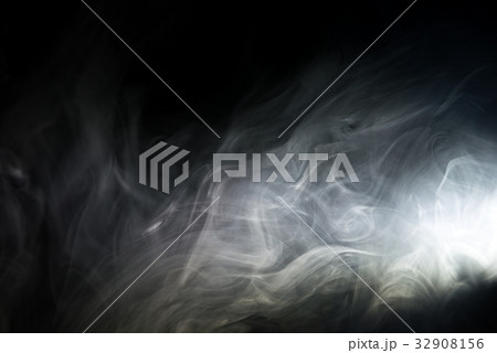 White smoke 32908156