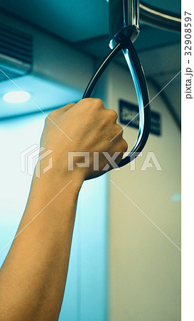 Big black color train handle. 32908597