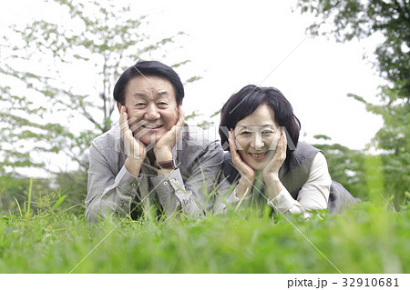 60代 夫婦 引退 32910681